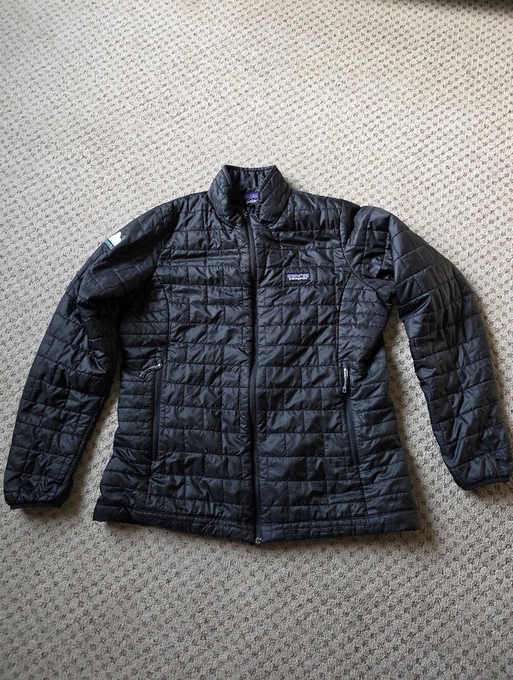 Patagonia Women’s Black Insulated Packable Jacket